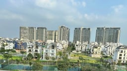 Nghịch lý thị trường căn hộ: Tồn kho tăng mạnh, giá vẫn leo thang