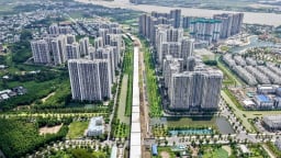 Thị trường bất động sản TP.HCM: Căn hộ giá 40 triệu/m² xuất hiện nhiều, biệt thự chạm ngưỡng 60 tỷ đồng