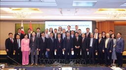 Tổng Bí thư Tô Lâm gặp những người bạn Hàn Quốc