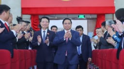 Khoa học công nghệ, đổi mới sáng tạo và chuyển đổi số là 'con đường tất yếu' để Việt Nam vươn lên, trở thành nước phát triển, giàu mạnh