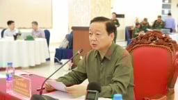 Phó Thủ tướng Trần Hồng Hà chủ trì họp chỉ đạo khắc phục hậu quả bão số 5, ứng phó với mưa lũ sau bão