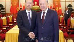 Tổng Bí thư Tô Lâm tiếp Ủy viên Trưởng Nhân đại toàn quốc Trung Quốc Triệu Lạc Tế