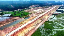 Sóng đầu tư đổ về vùng ven, đất nền tỉnh 'lên cơn sốt'
