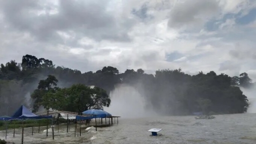 'Thác nước đẹp nhất thế giới' của Việt Nam nhuốm màu đục ngầu, Ban quản lý khuyến cáo du khách