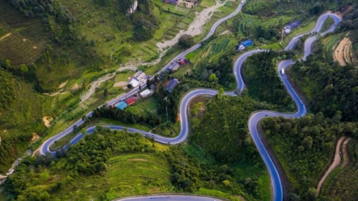 Cao Bằng: Nguy cơ sạt lở tại cung đèo nổi tiếng, đe dọa an toàn giao thông