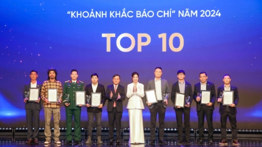 Lễ trao Giải ảnh “Khoảnh khắc Báo chí' năm 2024: Tôn vinh giá trị của khoảnh khắc, giá trị của hiện thực