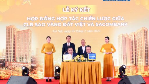 Sacombank và Câu lạc bộ Sao Vàng Đất Việt ký kết hợp tác chiến lược