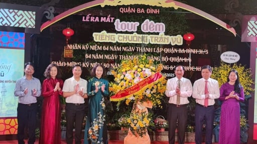 Lần đầu tiên có tour đêm tại Di tích quốc gia đặc biệt Đền Quán Thánh