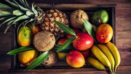 Những điều nên làm và cần tránh để bảo vệ sức khỏe vào mùa hè