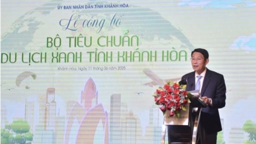 Khánh Hòa công bố bộ tiêu chuẩn du lịch xanh