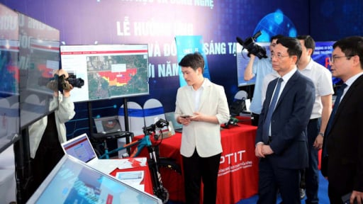 Động lực đưa đất nước phát triển hùng cường