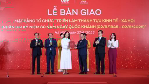 Vingroup bàn giao mặt bằng triển lãm thành tựu kinh tế - xã hội kỷ niệm 80 năm ngày Quốc khánh