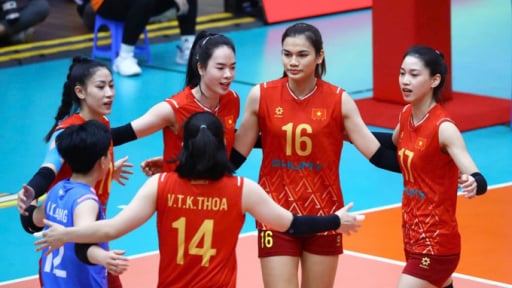 Thắng áp đảo U21, đội tuyển bóng chuyền nữ Việt Nam vào bán kết VTV Cup 2025