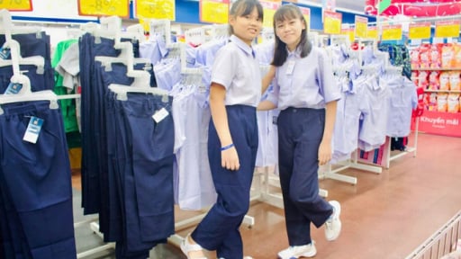 Co.opmart, Co.opXtra vừa bình ổn vừa khuyến mãi đậm các sản phẩm học đường