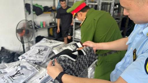 Hà Nội quyết liệt kiểm tra, xử lý hàng giả, hàng lậu