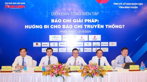 Diễn đàn Tổng Biên tập năm 2024: Những ứng dụng của công nghệ số đang đặt ra nhiều vấn đề mới trong hoạt động của báo chí truyền thống