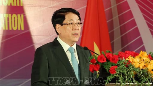 Chủ tịch nước Lương Cường chủ trì tiệc chiêu đãi trưởng đoàn các nước