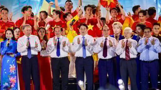 Tổng Bí thư Tô Lâm dự Chương trình nghệ thuật đặc biệt 'Mùa Xuân thống nhất'