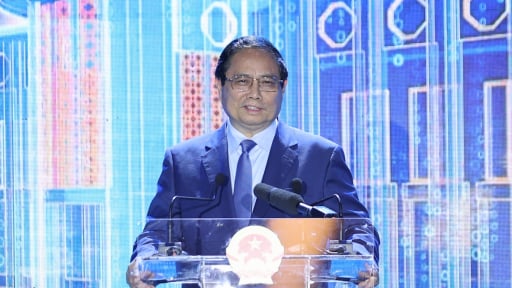 Thủ tướng dự sự kiện Ngày chuyển đổi số ngành ngân hàng năm 2025