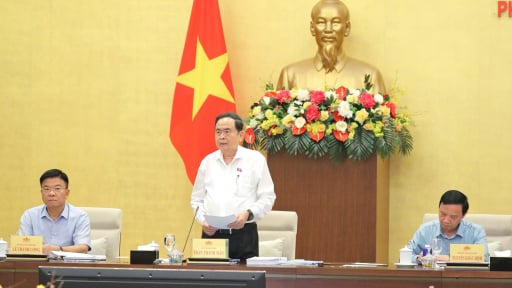 Chủ tịch Quốc hội Trần Thanh Mẫn: Hoàn thiện hồ sơ dự thảo Nghị quyết sửa đổi, bổ sung Hiến pháp trình Quốc hội thông qua sớm nhất có thể