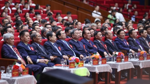 TỔNG THUẬT: Kỷ niệm trọng thể 100 năm ngày Báo chí cách mạng Việt Nam