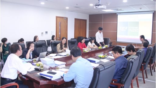 Nghiệm thu nhiệm vụ khoa học và công nghệ cấp Thành phố: “Xây dựng mô hình phục hồi chức năng vận động cho bệnh nhân sau đột quỵ nhồi máu não bằng liệu pháp tác vụ nhóm (circuit class therapy) tại Hà Nội”