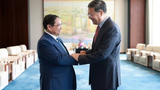 Thủ tướng Phạm Minh Chính hội kiến Bí thư Thành ủy Thượng Hải