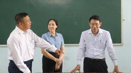 Xúc động với lời nhắn gửi của cô Hiệu trưởng gửi tới các em học sinh 2k7