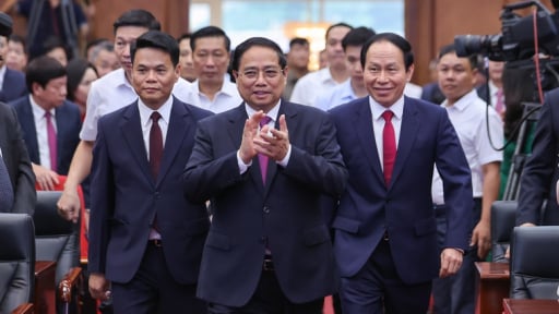 Thủ tướng: Hải Phòng (mới) gương mẫu, đi đầu xây dựng thành phố XHCN trong kỷ nguyên mới