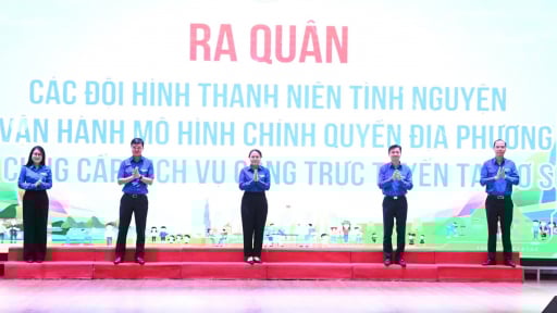Đội hình “kỹ sư số cộng đồng” đồng hành cùng chính quyền và nhân dân