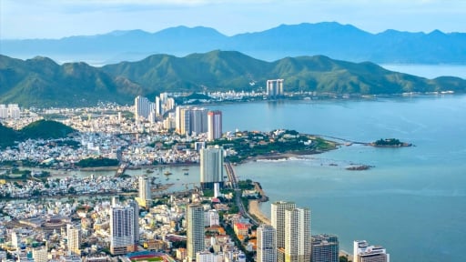 Bất động sản Khánh Hòa 'hút vốn' mạnh trong quý II: Không cần dự án mới vẫn hơn 9.200 giao dịch, tăng hơn 270%