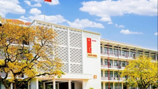 Đại học Bách khoa Hà Nội công bố điểm sàn và bảng quy đổi điểm chuẩn