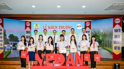 Vedan Việt Nam khen thưởng 892 con em CB-CNV có thành tích xuất sắc
