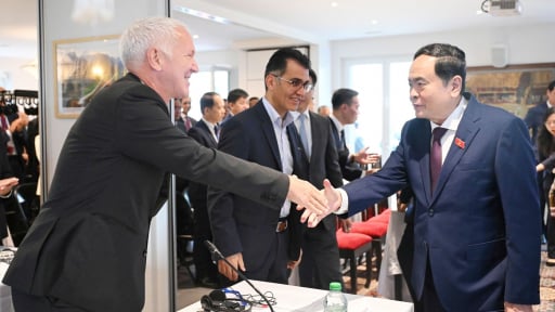 Chủ tịch Quốc hội Trần Thanh Mẫn dự Tọa đàm về Xây dựng, vận hành Trung tâm tài chính quốc tế