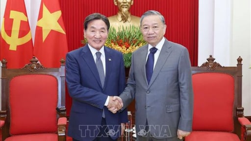 Tổng Bí thư Tô Lâm tiếp Đặc phái viên của Tổng thống Hàn Quốc