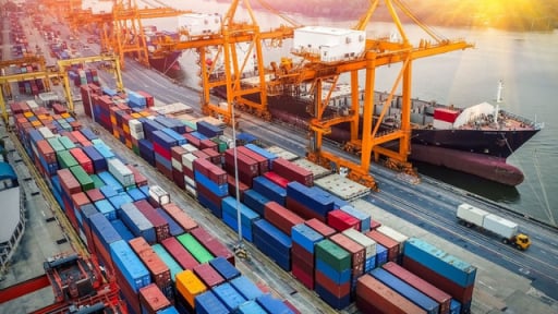 Xuất khẩu 7 tháng vượt chỉ tiêu: Dấu ấn của nội lực và thích ứng