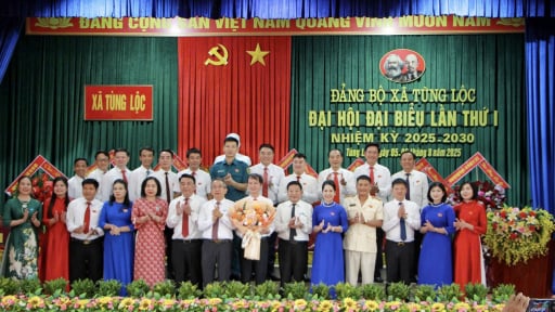 Đảng bộ xã Tùng Lộc tổ chức thành công Đại hội đại biểu Đảng bộ lần thứ I, nhiệm kỳ 2025 - 2030