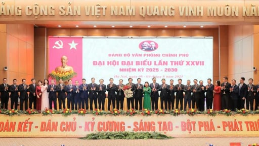 Đại hội Đảng bộ Văn phòng Chính phủ nhiệm kỳ 2025-2030: “Đoàn kết - Dân chủ - Kỷ cương - Sáng tạo - Đột phá
