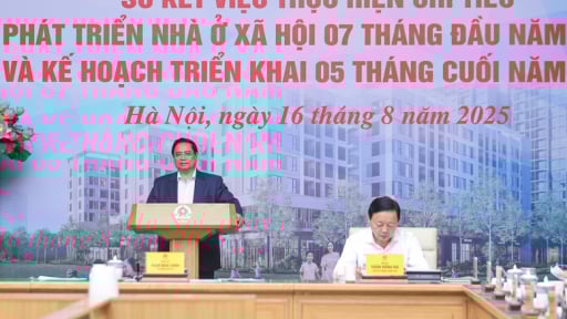 Thủ tướng: Mục tiêu hoàn thành ít nhất 100.000 căn nhà ở xã hội từ nay đến cuối năm 2025 là không đổi
