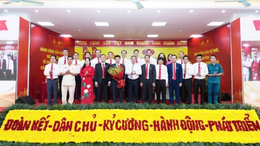 Xây dựng phường Yên Nghĩa phát triển bền vững, nâng cao chất lượng phục vụ nhân dân