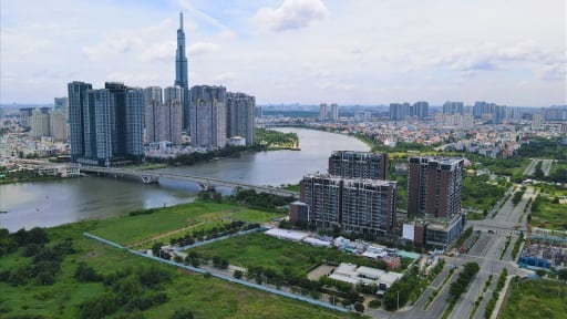 Thị trường nhà ở TP.HCM sau hợp nhất: Chưa có xu hướng giảm giá