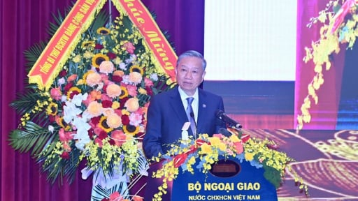 Tổng Bí thư Tô Lâm: Ngoại giao thắp sáng niềm tin về một thế giới hòa bình, hợp tác và phát triển