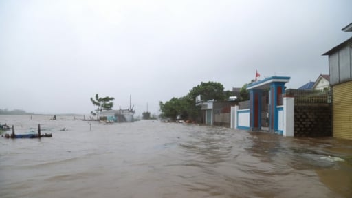 Thủ tướng chỉ đạo tập trung khắc phục hậu quả BÃO SỐ 5; quyết liệt ứng phó mưa lũ sau bão