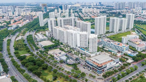 Tín dụng vào bất động sản tăng tốc, nhà dưới 60 triệu/m² biến mất khỏi đô thị lớn