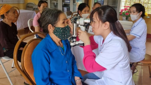 Bộ Y tế đề nghị các địa phương luân phiên, luân chuyển, điều động bác sĩ về trạm y tế xã