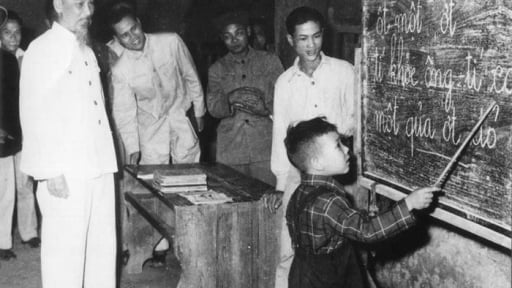 80 năm dựng xây nền tri thức, giáo dục Việt Nam đi ra từ kháng chiến, bước vào kỷ nguyên đổi mới toàn diện