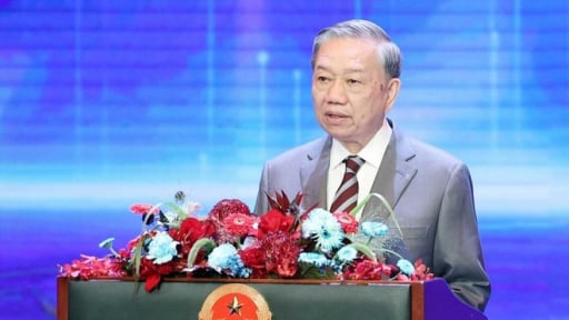 Tổng Bí thư Tô Lâm trao Huân chương Lao động hạng Nhất tặng Đài Truyền hình Việt Nam