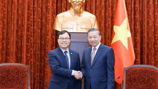 Tổng Bí thư, Chủ tịch nước Tô Lâm tiếp Đại sứ Hàn Quốc Choi Young Sam chào từ biệt