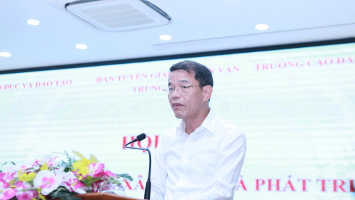 Chuyên gia: Trung học nghề cần được xây dựng thành một hướng giáo dục có chất lượng, có chuẩn mực