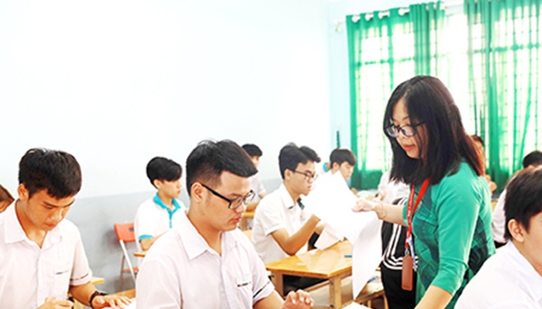 Tăng cường chỉ đạo kỳ thi tốt nghiệp THPT và tuyển sinh Đại học năm 2021